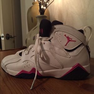 Youth Jordans , size 5