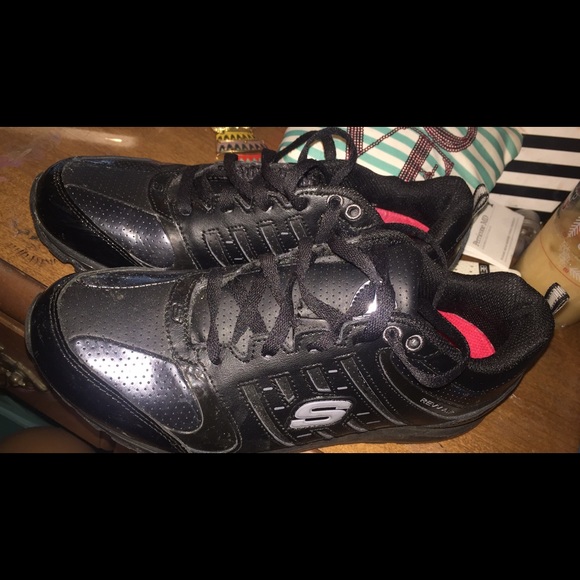 Non slip sketchers.