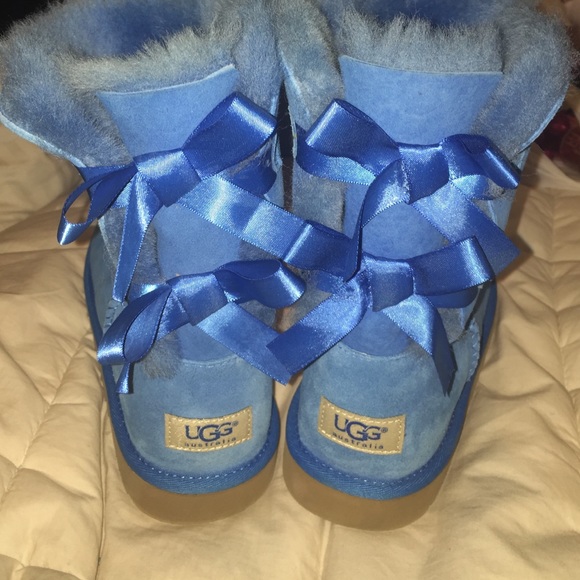 Beautiful uggs!!!!!❤️ no trades - Picture 3 of 3