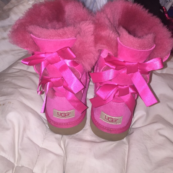 Beautiful pink UGGs❤️ - Picture 3 of 3