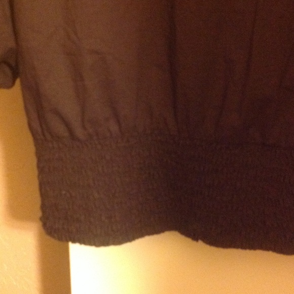 Brown blouse - Picture 3 of 3