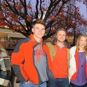 Meet your Posher, Trey