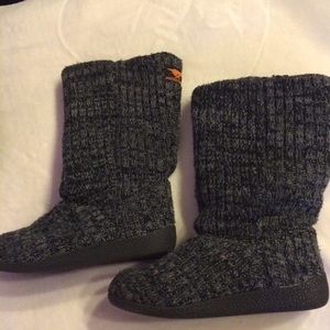 rocket dog sweater boots