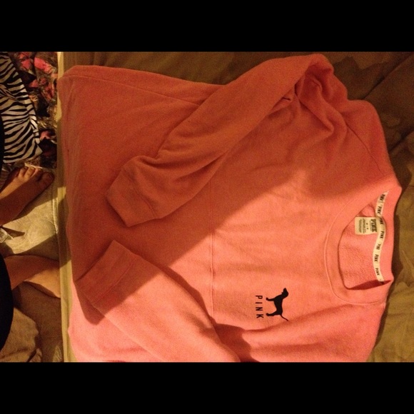 Love pink Cheetah Crews, READ - Picture 2 of 3