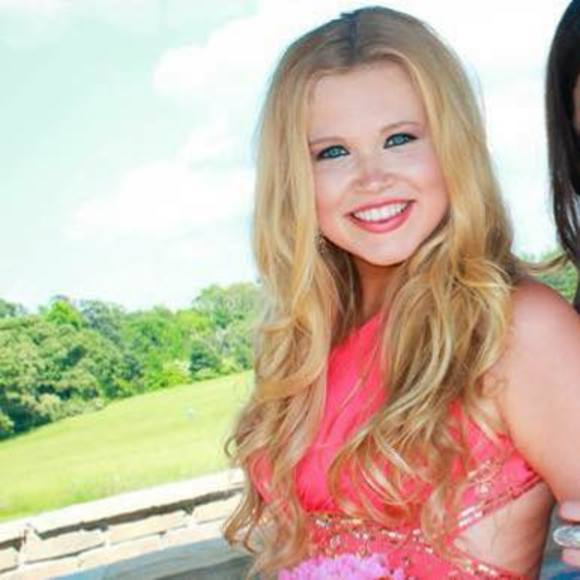 Meet your Posher, Emily