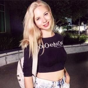 Meet your Posher, Xsenia