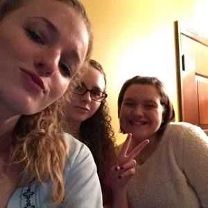 Meet your Posher, Abigail