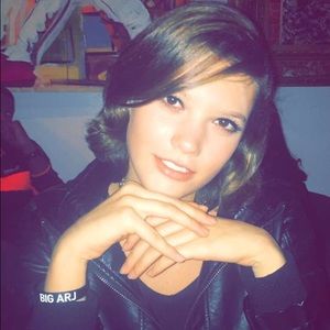 Meet your Posher, Sandy