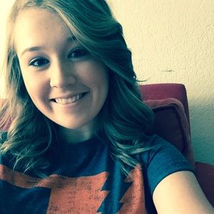 Meet your Posher, Allyson