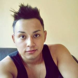 Meet your Posher, Max