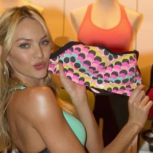 Victoria Secret Sport Bra! NEW