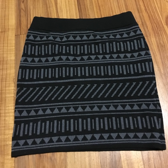 Never worn Aztec print skirt!