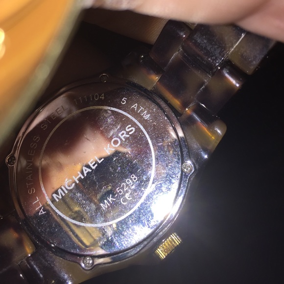 Michael Kors Watch - Picture 2 of 3