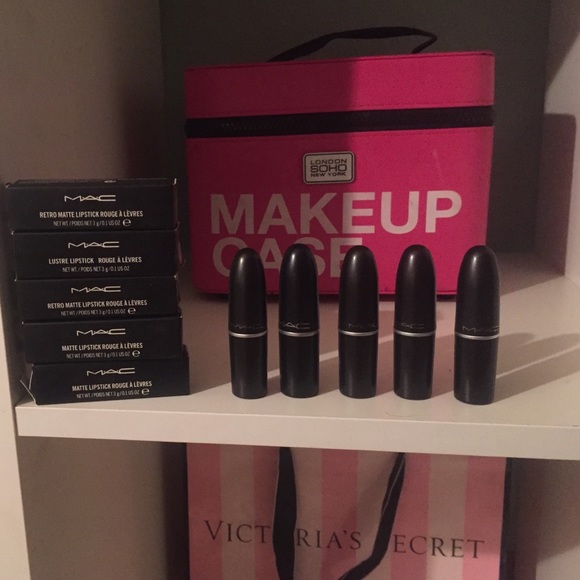Mac lipsticks