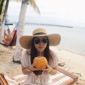 Meet your Posher, Jenny