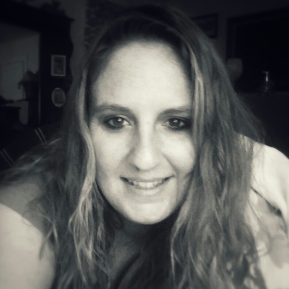 Meet your Posher, Cary - Picture 1 of 1