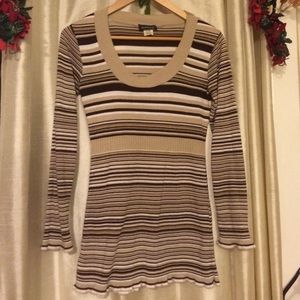 Pretty brown striped lightweight sweater