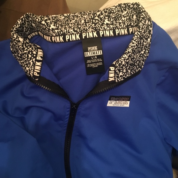 VS PINK ULTIMATE half zip Sz LG