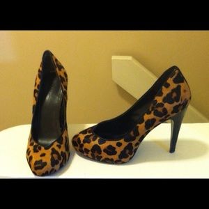 BCBG Leopard Print - Calf Hair Heels Sz 7
