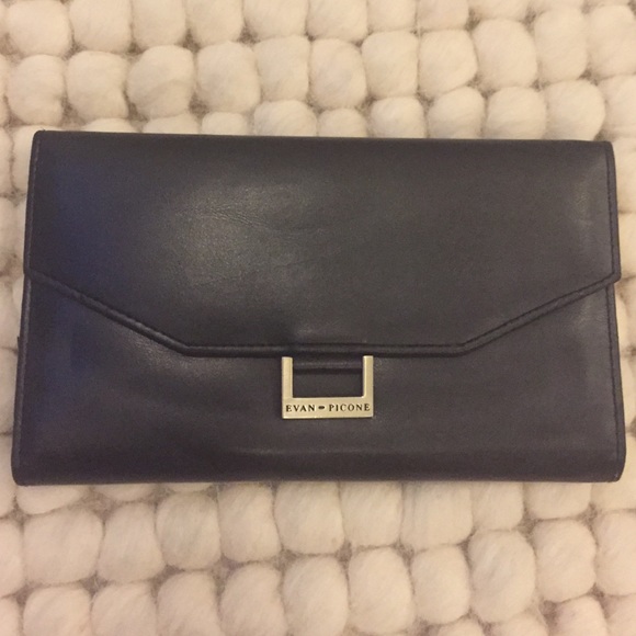 Evan Picone Genuine Leather Wallet metal clasp