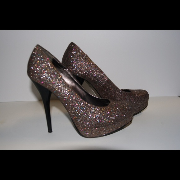 Sparky Steve Madden heels