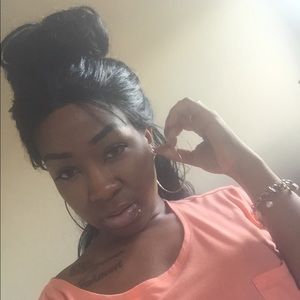 Meet your Posher, Priscilla