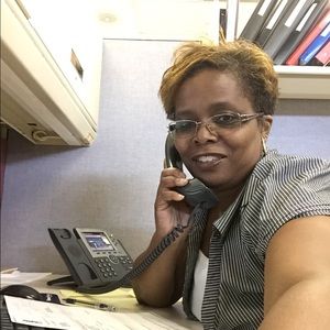 Meet your Posher, Yvette