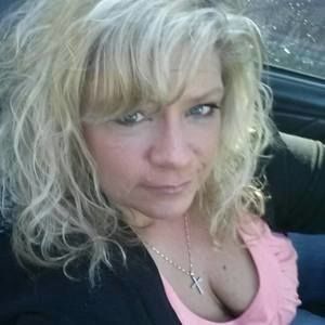 Meet your Posher, Le-anne