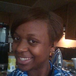 Meet your Posher, Crystal