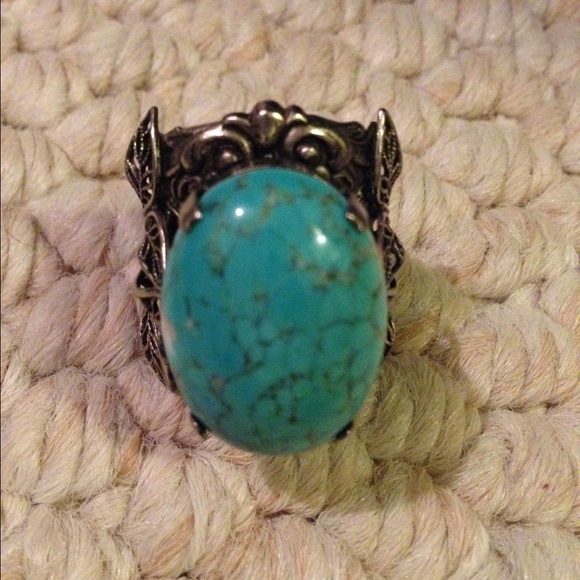 FP turquoise stone ring