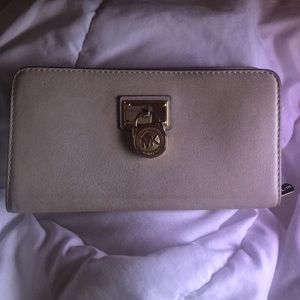 Michael Kor Wallet