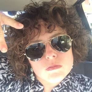 Meet your Posher, Karla