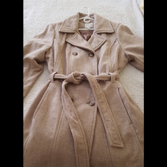 Like New Croft and Barrow 1x Belted Coat