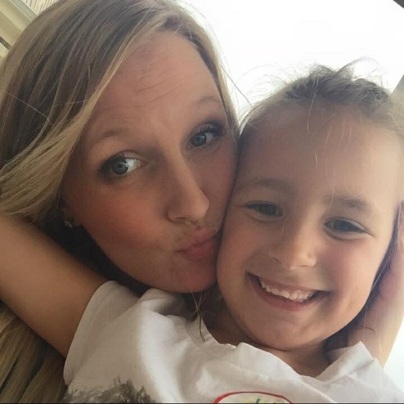 Meet me ππππ» - Picture 4 of 4