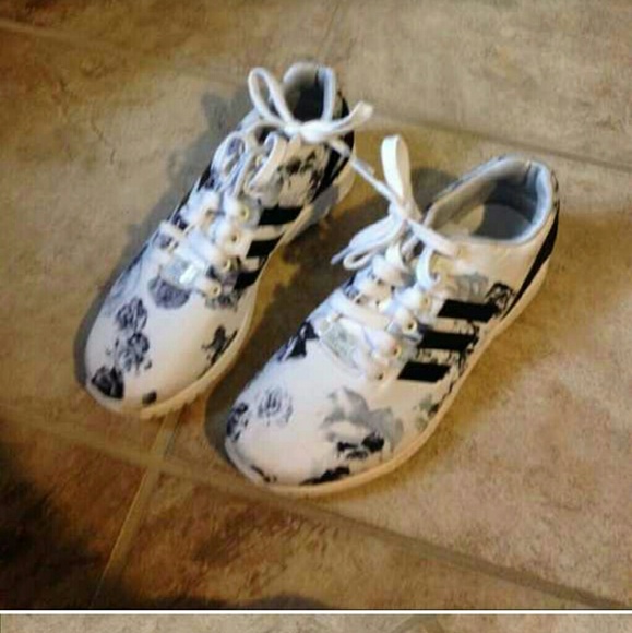 B/W floral ZX flux