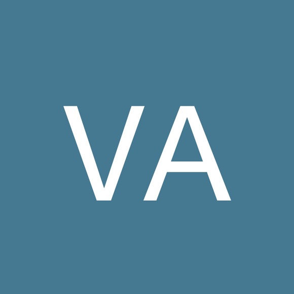 Meet your Posher, Virginia