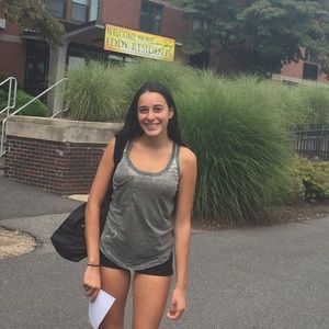 Meet your Posher, Elena