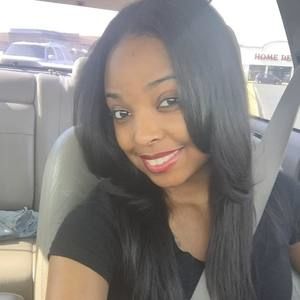 Meet your Posher, Kendra