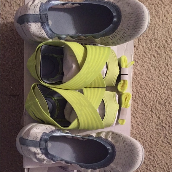 Nike Studio Wrap set