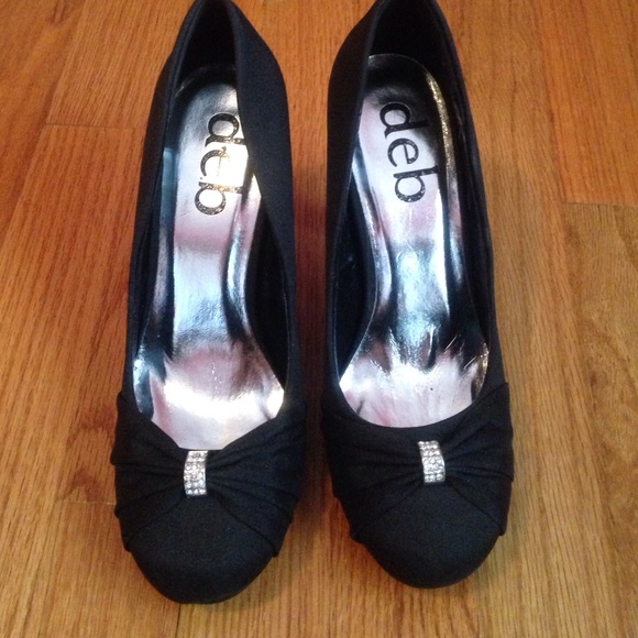 Deb's heels