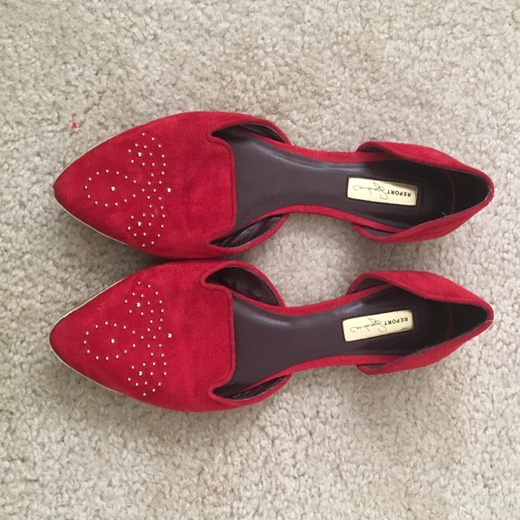 Two piece flats