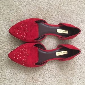 Two piece flats