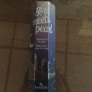Girl meets pearl liquid highlighter