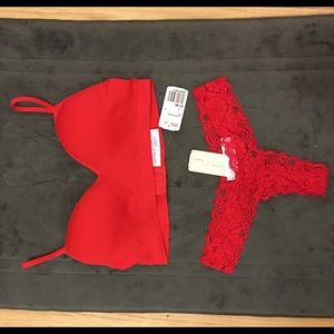 Forever 21 NWT red bra/panty set