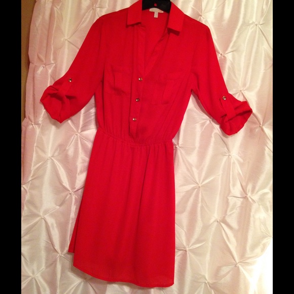Gianni Bini red dress