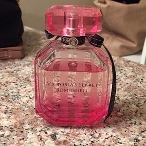 Victoria secret bombshell perfume