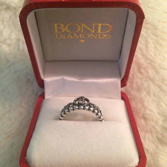 Pandora princess ring