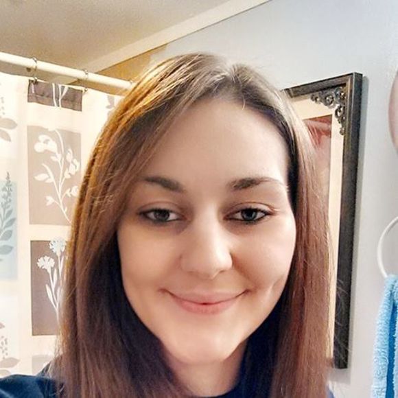 Meet your Posher, Kayla - Picture 1 of 1