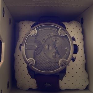 New, Diesel Chronograph Leather Mens Watch DZ7258