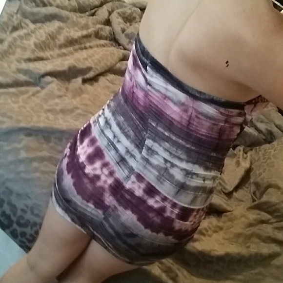 SALE!!! Cute Dress with Sequins - Picture 2 of 2